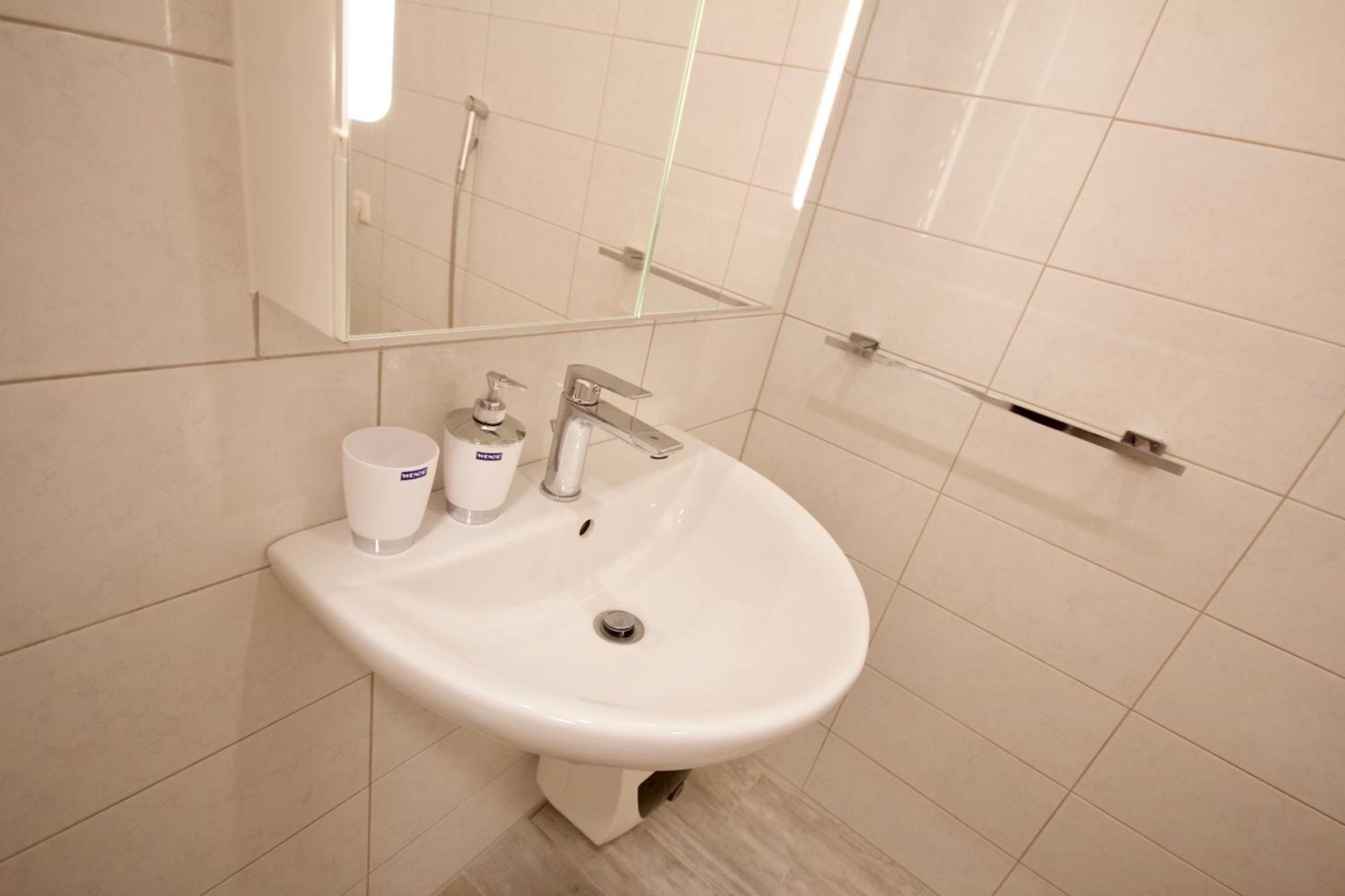 Albina Apartment リュブリャナ エクステリア 写真