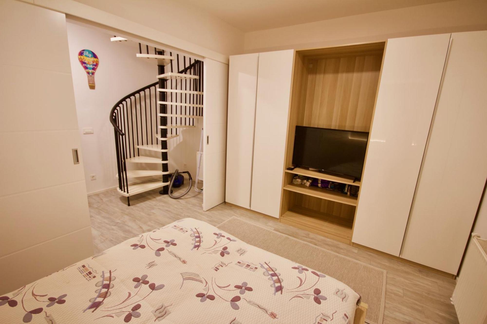 Albina Apartment リュブリャナ エクステリア 写真